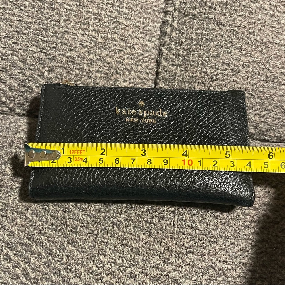 KATE SPADE - NEVER USED. Small wallet fits smaller crossbody or pocket. - Picture 7 of 9